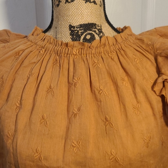 NWT Off the shoulder brown top small - Picture 3 of 4